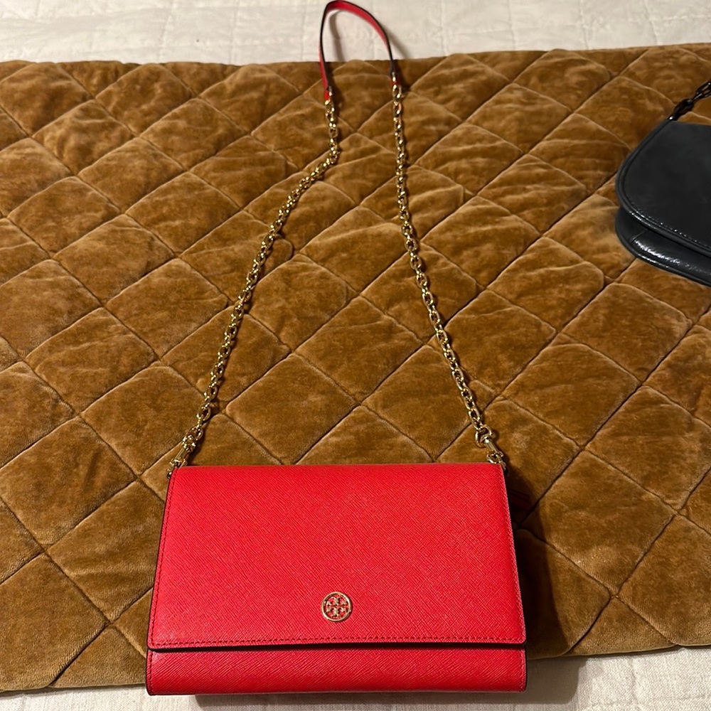 Tory Burch chain bag